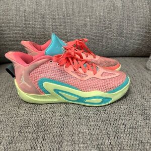 Nike Pink Lemonade Jason Tatum size 6